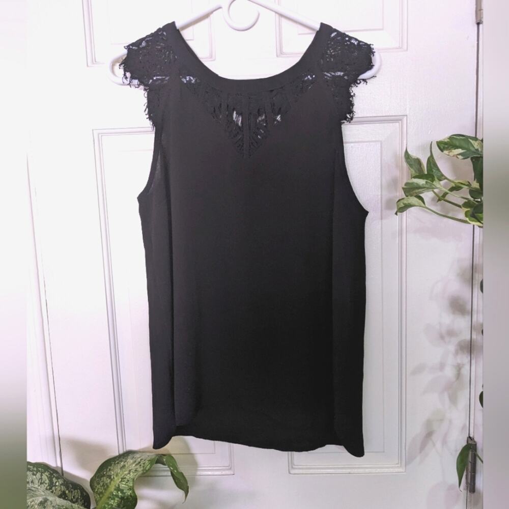 Lace Illusion Top SZ M from 41 Hawthorn Black